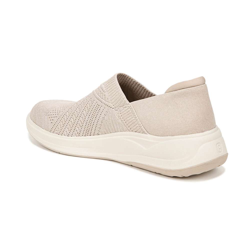 Triumph Slip-On - Barely Beige