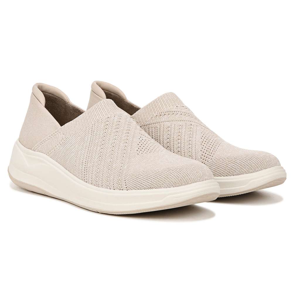 Triumph Slip-On - Barely Beige